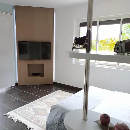 Le Gabachou Мини-отель